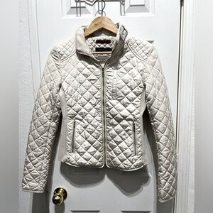 Elegant Zara Women’s Puffer Jacket - Size Medium - Cream
